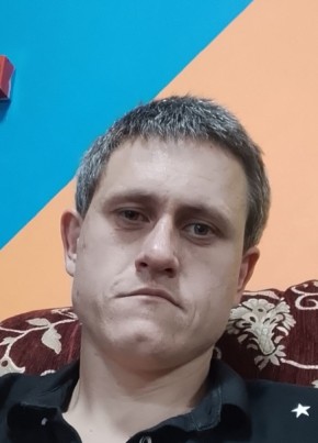Григорий Хмеленк из Славянск На Кубани 32 года