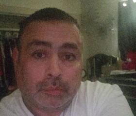 Steven, 40, Wichita