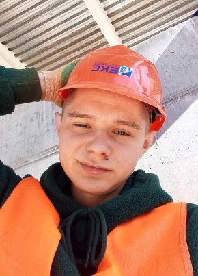 Никита из Волжска 22 года