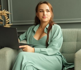 Alyenka, 20, Moscow