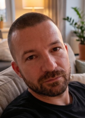 Владислав из Красноярска 37 лет