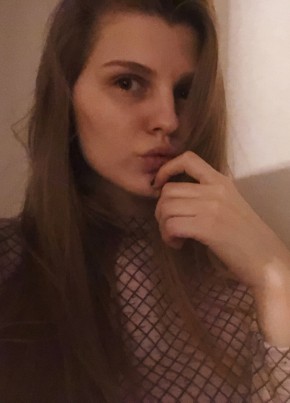 Оля, 28, Россия, Москва