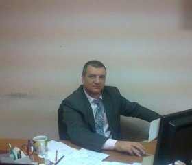 Aleksandr, 54, Surgut