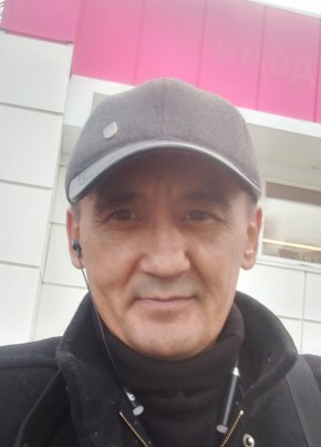 Мурат из Омска 49 лет