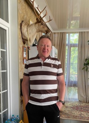 Dmitriy, 64, Russia, Saint Petersburg