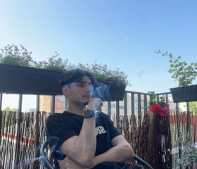 Vlad, 22, Nesebar
