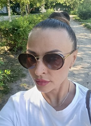 Юлия из Ухты 41 год