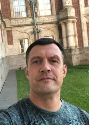 T, 46, Russia, Moscow