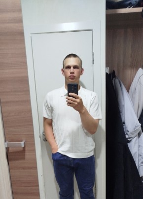 Данил из Пензы 21 год