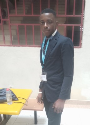 Ronald, 19, Republic of Cameroon, Yaoundé