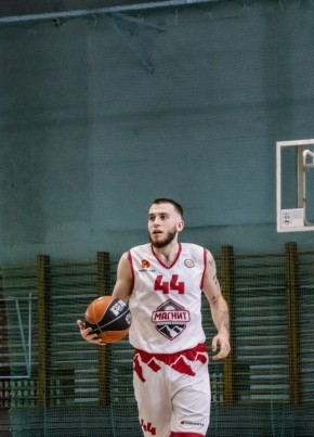 Павел из Братска 23 года