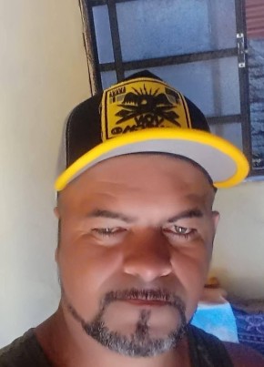 Alessandro dos s из Marília 45 лет