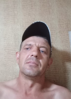 Вадим из Малоярославеца 43 года