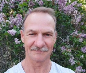 Konstantin, 63, Moscow