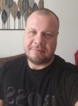 Viktor, 43, Yekaterinburg