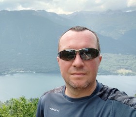 Eugene, 43, Frederikshavn