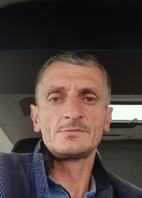 Нугзар из Владикавказа 48 лет