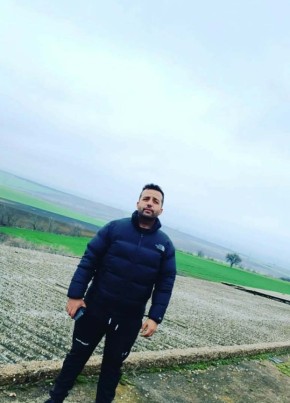 Mustafa Eli из Ordu 35 лет