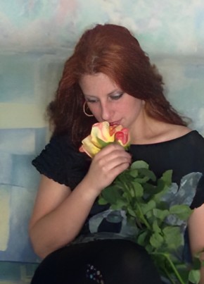 Инна из Новосибирска 39 лет