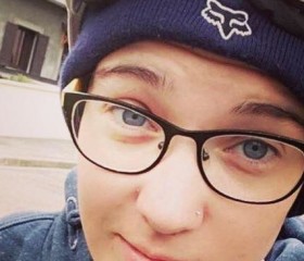 Pauline, 28, Saintes