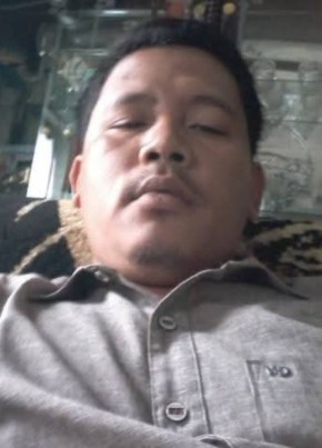 Nanda из Djakarta 44 года