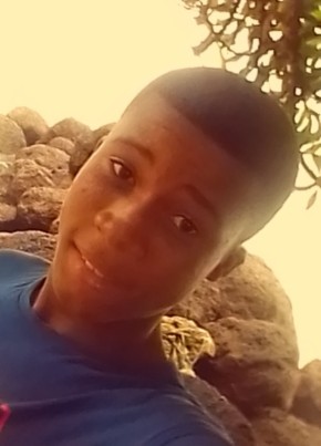 Paul, 21, République Gabonaise, Libreville