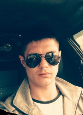 Александр, 32, Россия, Староджерелиевская