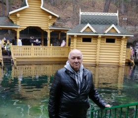 Юрий, 66 лет, Астрахань