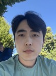 John, 36, Riga