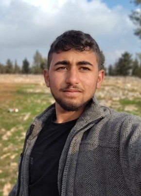 علي из Antakya 18 лет