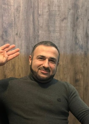 Заур из Владикавказа 43 года