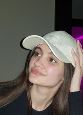Валерия, 20, Россия, Назарово