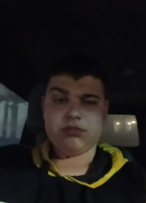 Ilya, 18, Belarus, Hrodna