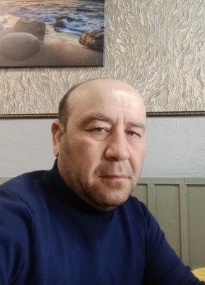 Илья из Екатеринбурга 43 года