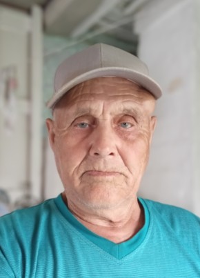 Данил из Уфы 74 года