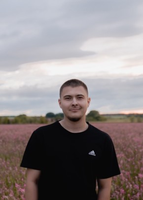 Вадим из Ульяновска 26 лет