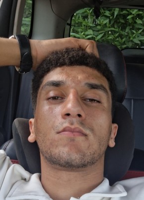 Mahmoud из الغردقة 21 год