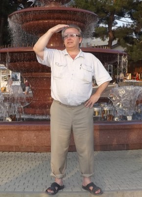 Лев Иванович, 61, Россия, Новороссийск