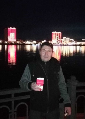Гарик, 47, Россия, Суворов