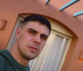 Анатолий, 37 лет, Тюмень