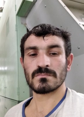 Ali, 33, Türkiye Cumhuriyeti, Çağlayancerit