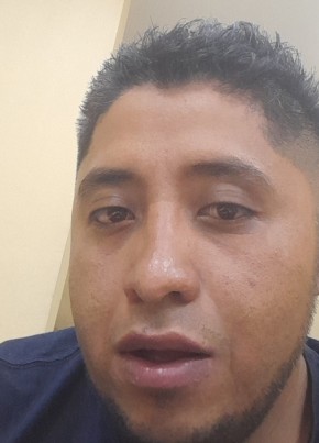Esgar из Mixco 29 лет