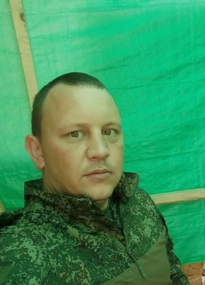 Сергей из Докучаевска 31 год