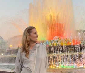 Evgeniya, 42, Moscow