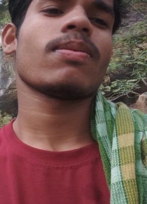 Raja, 26, India, Singrauli