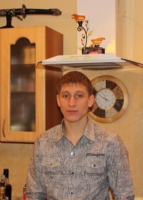 Артём, 32, Россия, Кириши