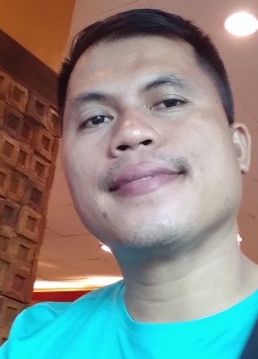 Prince, 35, Pilipinas, Lungsod ng Surigao