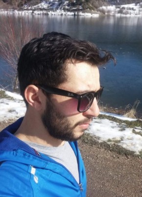 Emre из İstanbul 31 год