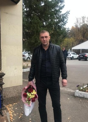 Макс, 39, Россия, Афипский