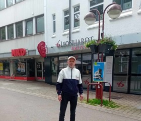 Semi, 18, Weil der Stadt